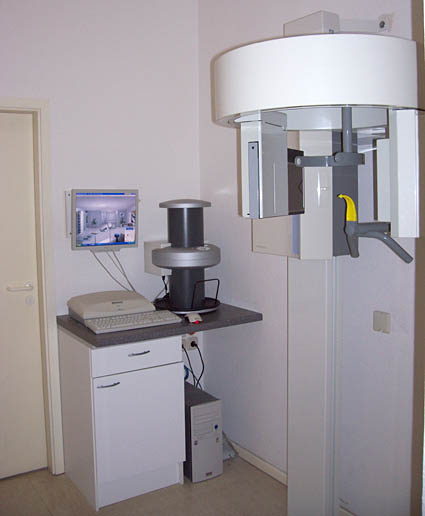 Röntgenraum mit strahlungsarmer digitaler Technik